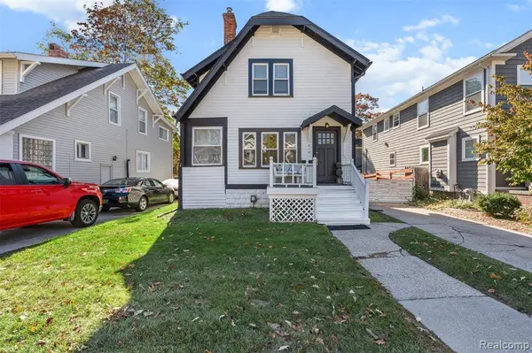 610 E Farnum Avenue, Royal Oak, MI 48067