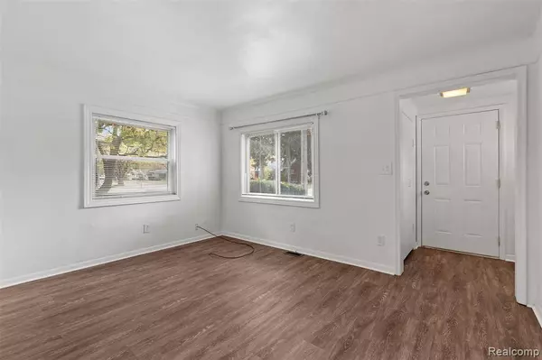 13263 Frazho Road, Warren, MI 48089