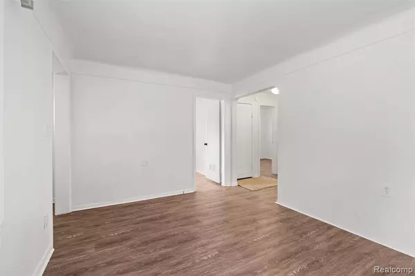 13263 Frazho Road, Warren, MI 48089