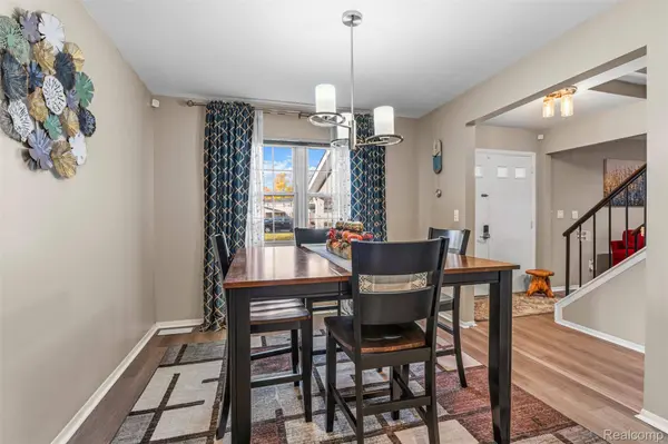 42258 Norwood CT, Northville, MI 48167