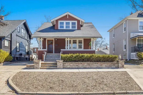 522 N Washington AVE, Royal Oak, MI 48067