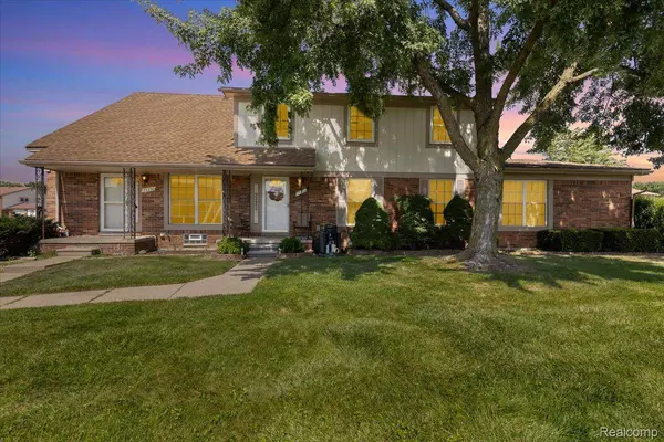 35352 Tall Oaks DR