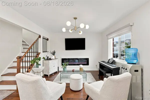 6643 Andersonville RD, Independence Charter Township, MI 48346
