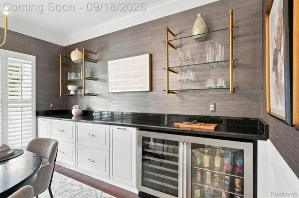 2501 Dorchester RD, Originalcity, MI 48009
