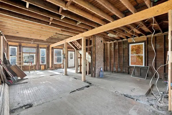 247 Horton ST, Detroit, MI 48202