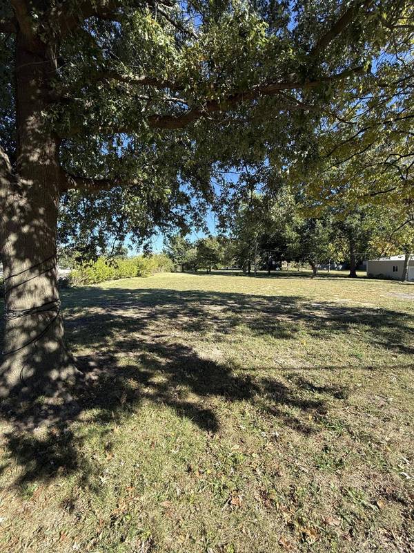 4 Russell (tract f) BLVD, Columbia, MO 65203
