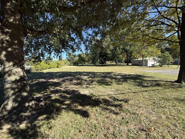 4 Russell (tract f) BLVD