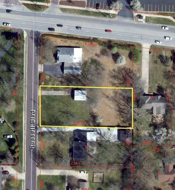 4 Russell (tract e) BLVD