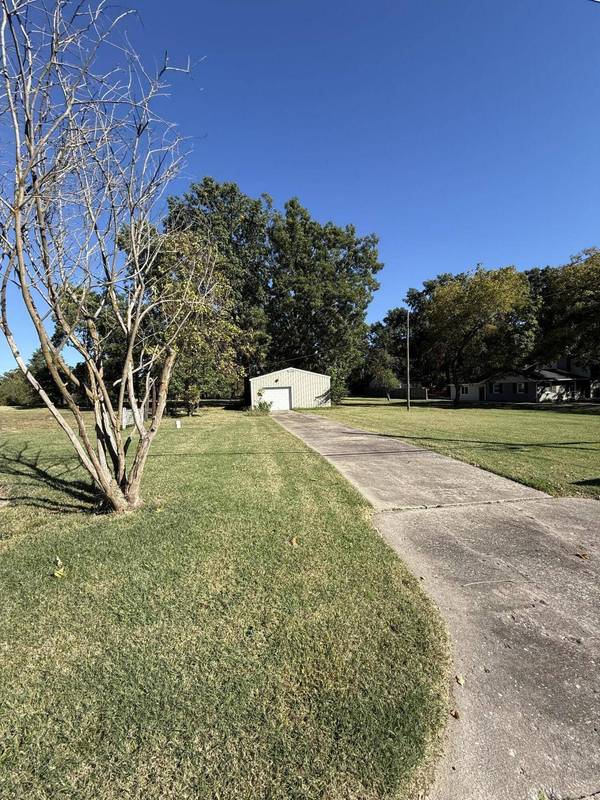4 Russell (tract e) BLVD, Columbia, MO 65203