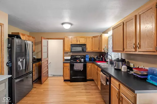 1247 E State Road 44, Rushville, IN 46173