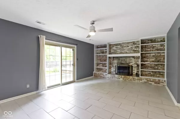 4718 Dancer DR, Indianapolis, IN 46237