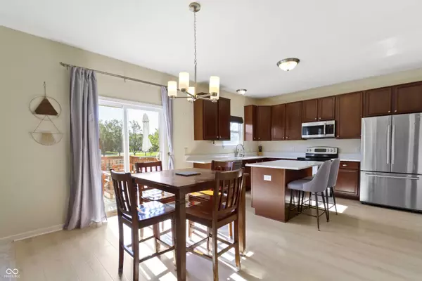 12429 Berry Patch LN, Fishers, IN 46037