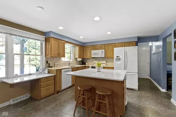 8320 S East ST, Indianapolis, IN 46227