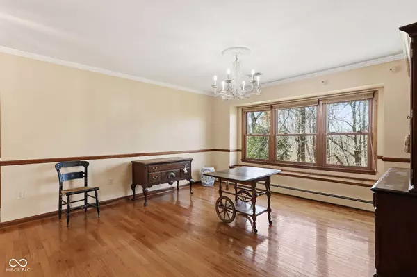 1042 Muessing RD, Indianapolis, IN 46239