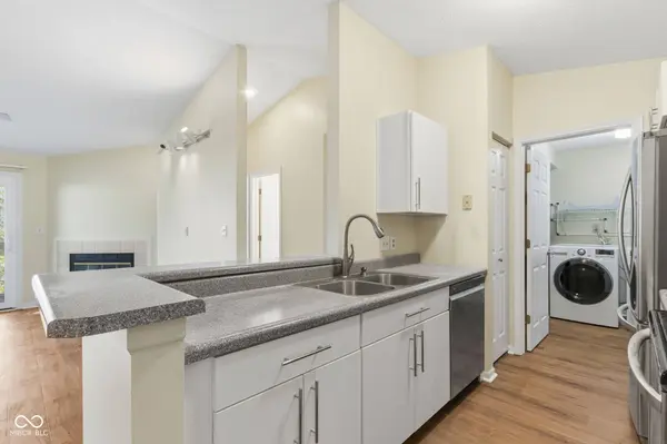 12519 Timber Creek DR #UNIT 10, Carmel, IN 46032