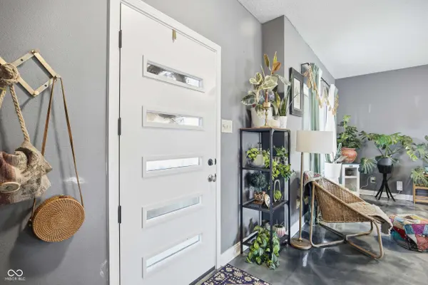 15158 Radiance DR, Noblesville, IN 46060