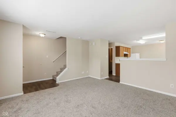 10227 Cumberland Pointe BLVD, Noblesville, IN 46060