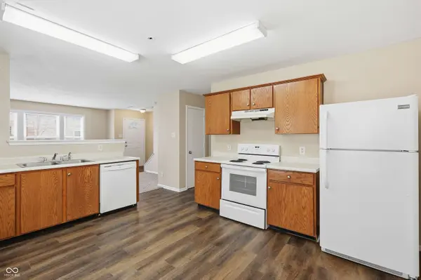 10227 Cumberland Pointe BLVD, Noblesville, IN 46060