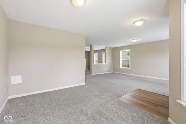 10159 Cumberland Pointe BLVD, Noblesville, IN 46060