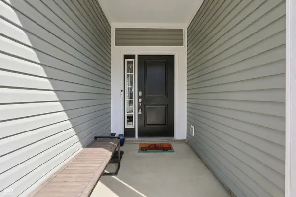 17896 Paula Walk, Westfield, IN 46074