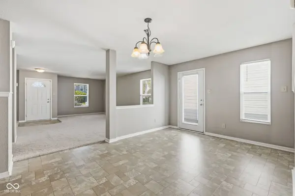 15448 Gallow LN, Noblesville, IN 46060
