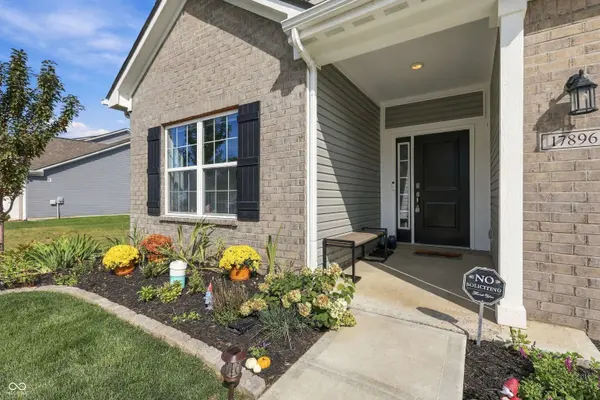 17896 Paula Walk, Westfield, IN 46074