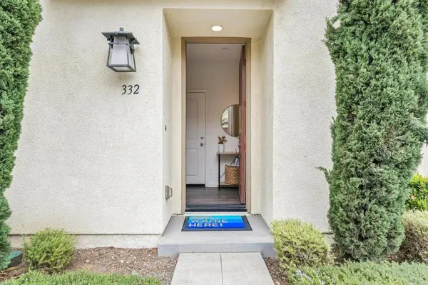 332 Stream ct, Santee, CA 92071