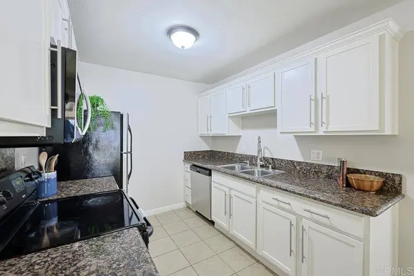 255 S 2Nd ST #6, El Cajon, CA 92019