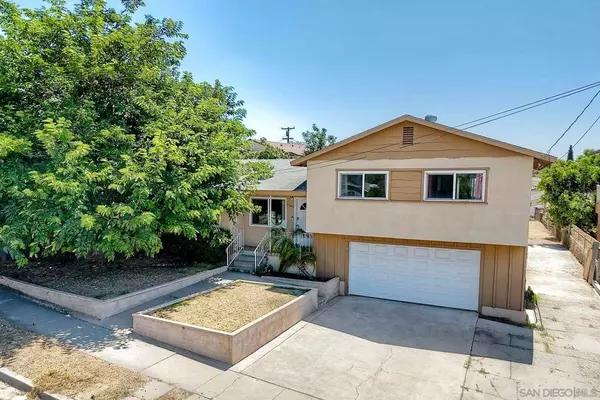 6365 Calle Pavana, San Diego, CA 92139
