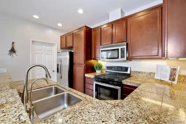 1414 Caminito Garibay #1, Chula Vista, CA 91915