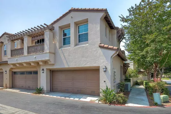 1414 Caminito Garibay #1, Chula Vista, CA 91915