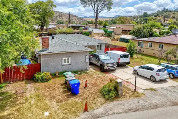 9747 Lakeview Rd., Lakeside, CA 92040