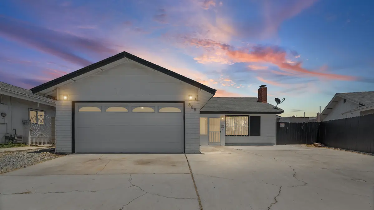 885 Givens St, San Diego, CA 92154-2437