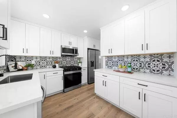 1113 Vista Way, Chula Vista, CA 91911