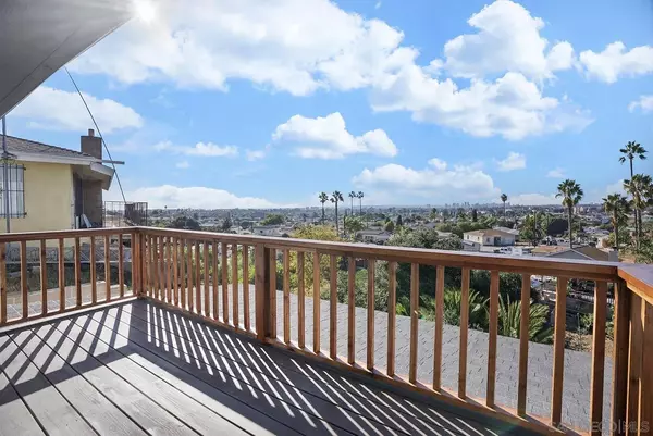5528 San Onofre Ter, San Diego, CA 92114