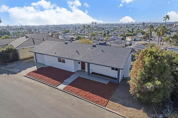 5528 San Onofre Ter, San Diego, CA 92114