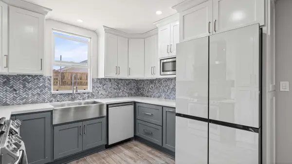 885 Givens St, San Diego, CA 92154-2437