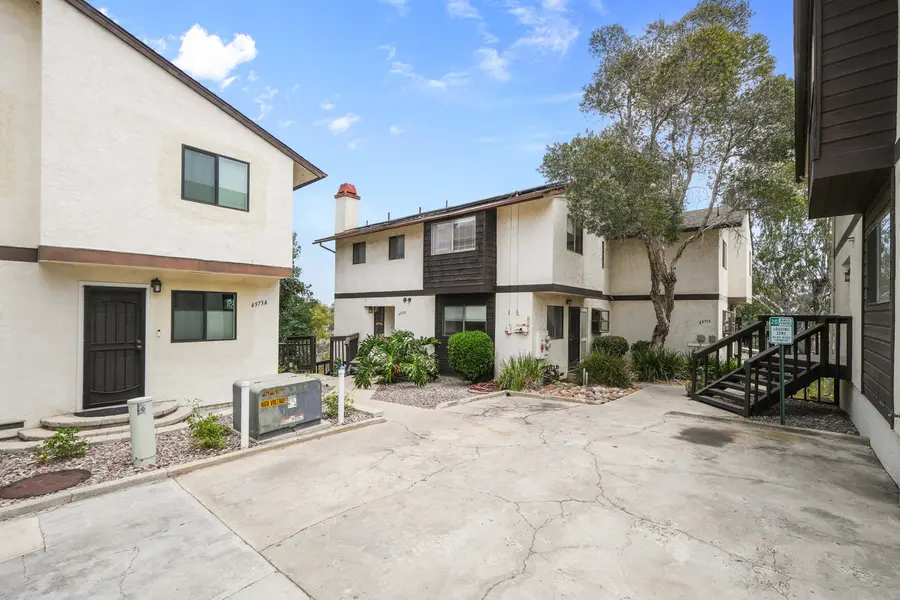 4971 Vista Pl #B, San Diego, CA 92116-1428