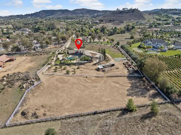 37789 Avenida La Cresta, Murrieta, CA 92562