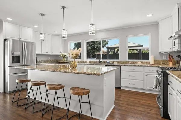 1095 Winding Oak Dr., Chula Vista, CA 91910