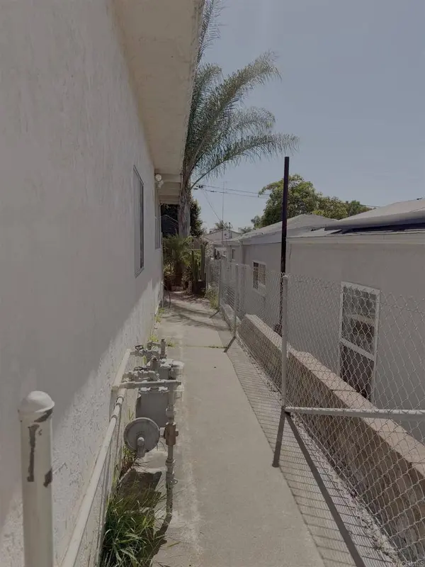 38 Reo Dr., San Diego, CA 92139