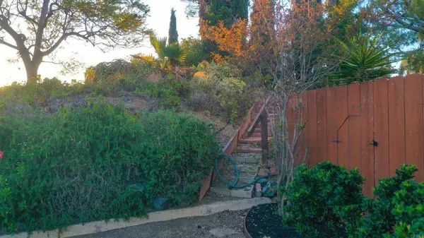 1682 Saddlehorn DR, San Marcos, CA 92069