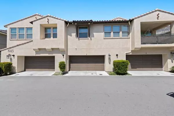 1925 Avenida Senecio #2, Chula Vista, CA 91913