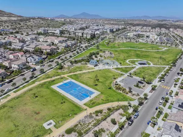 1925 Avenida Senecio #2, Chula Vista, CA 91913