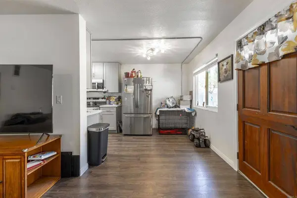 2041 E Grand  Ave #19, Escondido, CA 92027