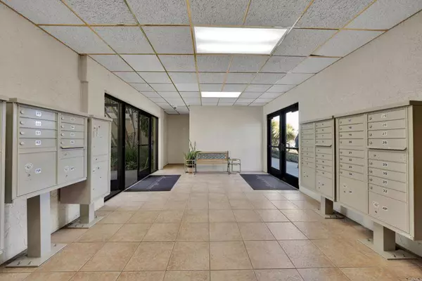 3535 Monroe AVE #23, San Diego, CA 92116