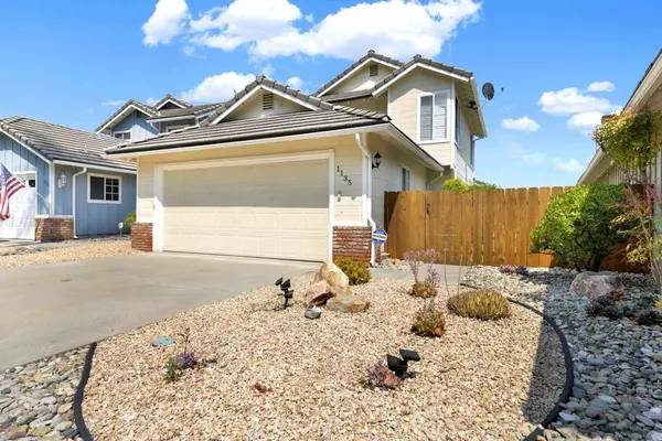 1135 Bitterbush LN, El Cajon, CA 92019