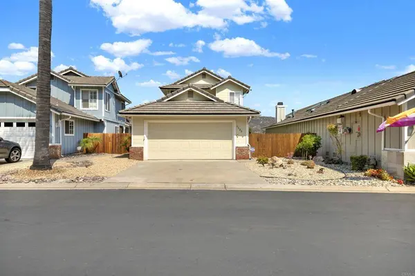 1135 Bitterbush LN, El Cajon, CA 92019