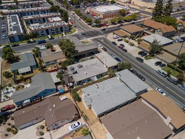 1109 E Lexington, El Cajon, CA 92019