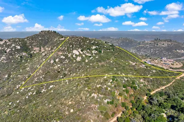 13795 Pata Ranch RD, Lakeside, CA 92040